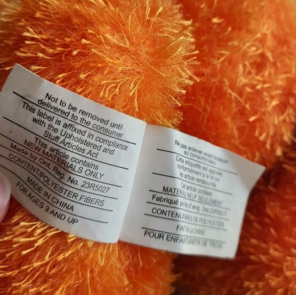 Fiesta 8" Sitting Bear W/Ying Yang Emb. And Jade Pendant - Picture 7 of 8